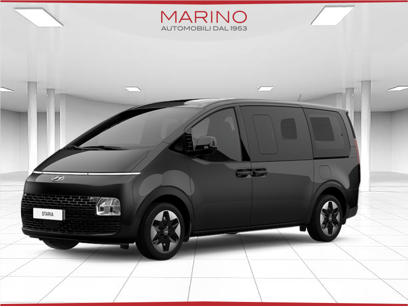 Noleggio lungo termine HYUNDAI Staria Staria 2.2 AT 2WD 7 posti Luxury