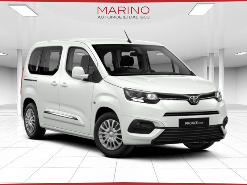 Noleggio lungo termine TOYOTA Proace City Verso  1.2 110 CV S&S Short D Executive Kinto One