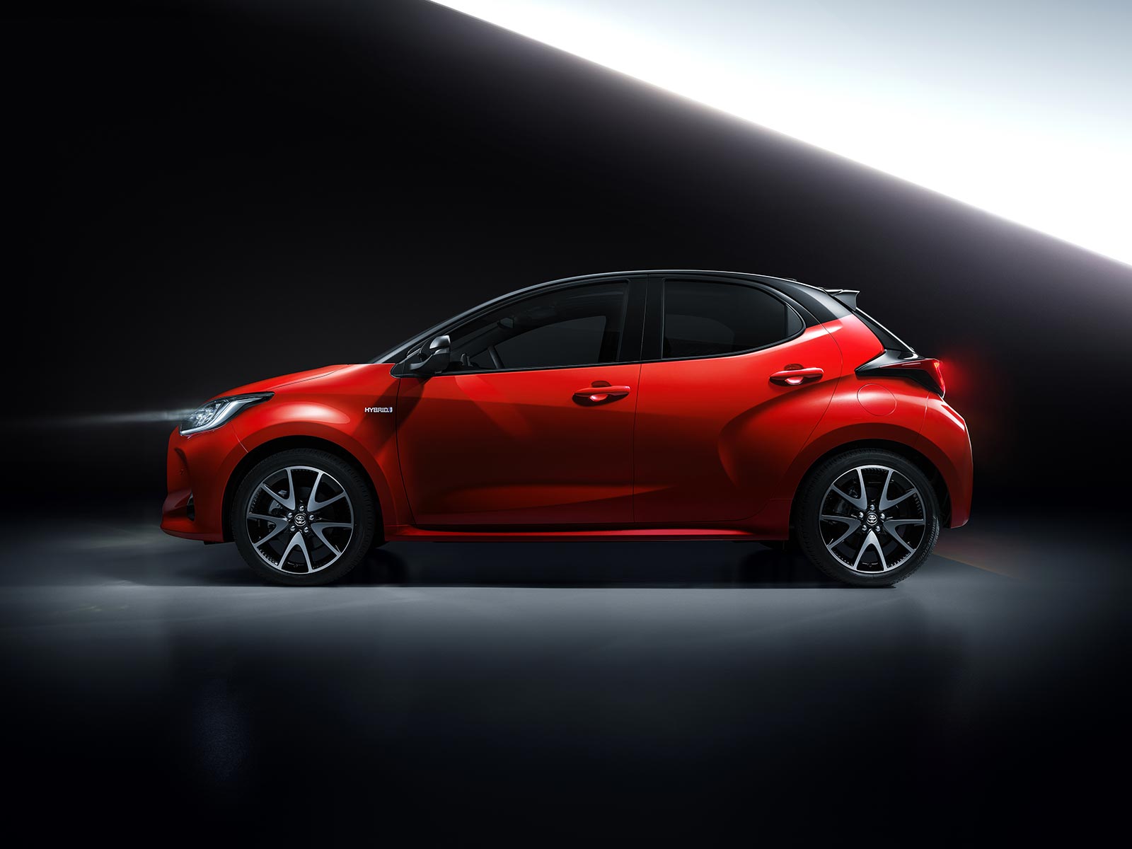 Prenota la tua Nuova Toyota Yaris 2020