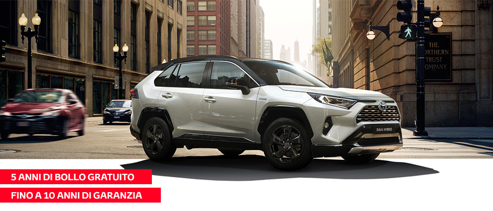 Nuovo Toyota RAV4 Hybrid: Nessun SUV è così connesso.